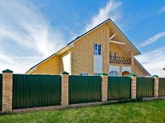 Особенности применения профнастила